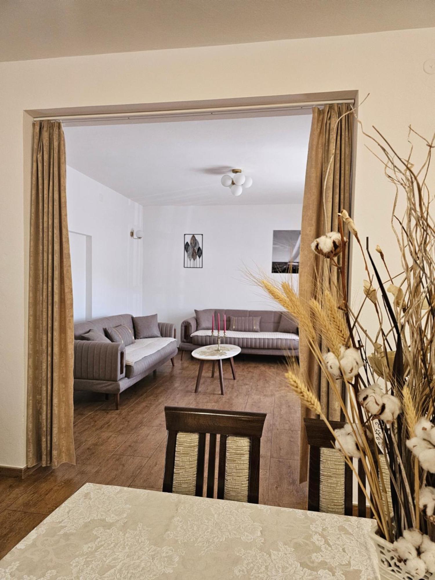 Apartments Nadja Kotor Luaran gambar