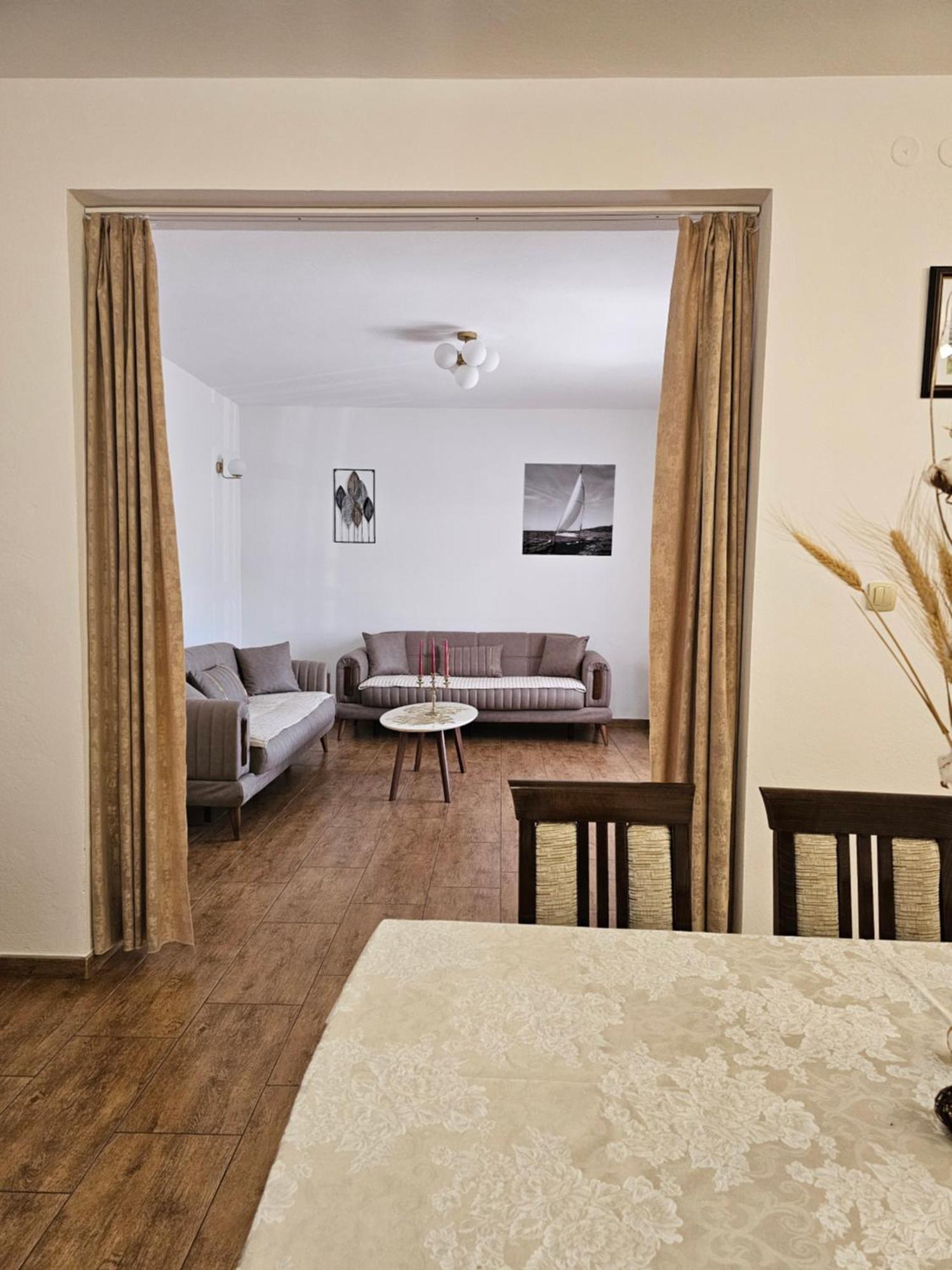 Apartments Nadja Kotor Luaran gambar