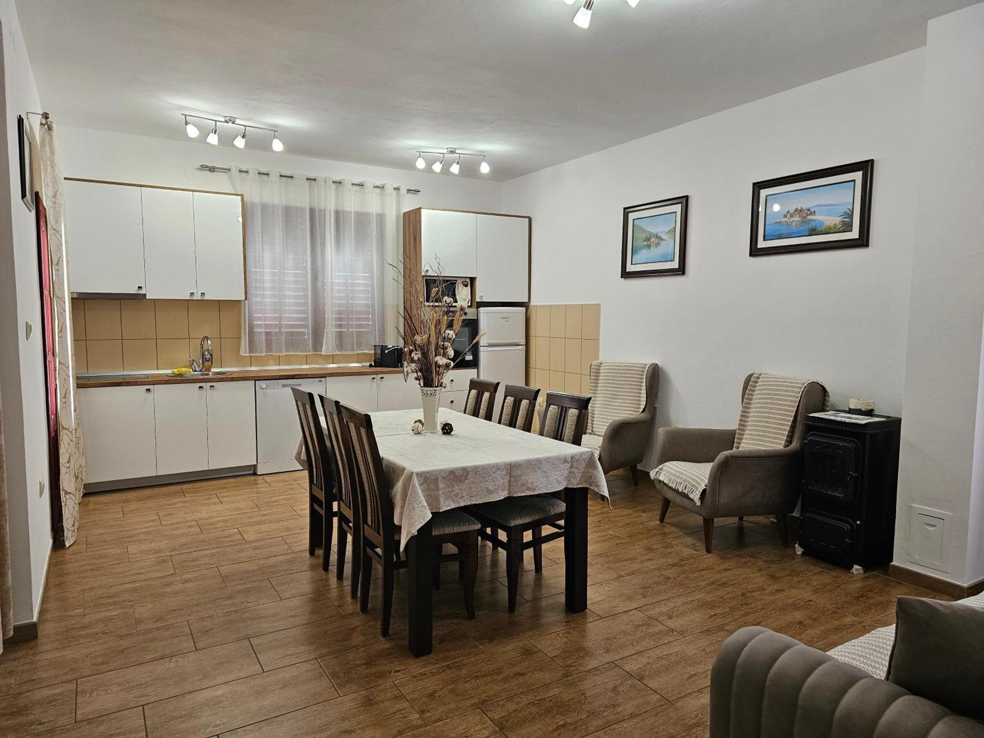 Apartments Nadja Kotor Luaran gambar