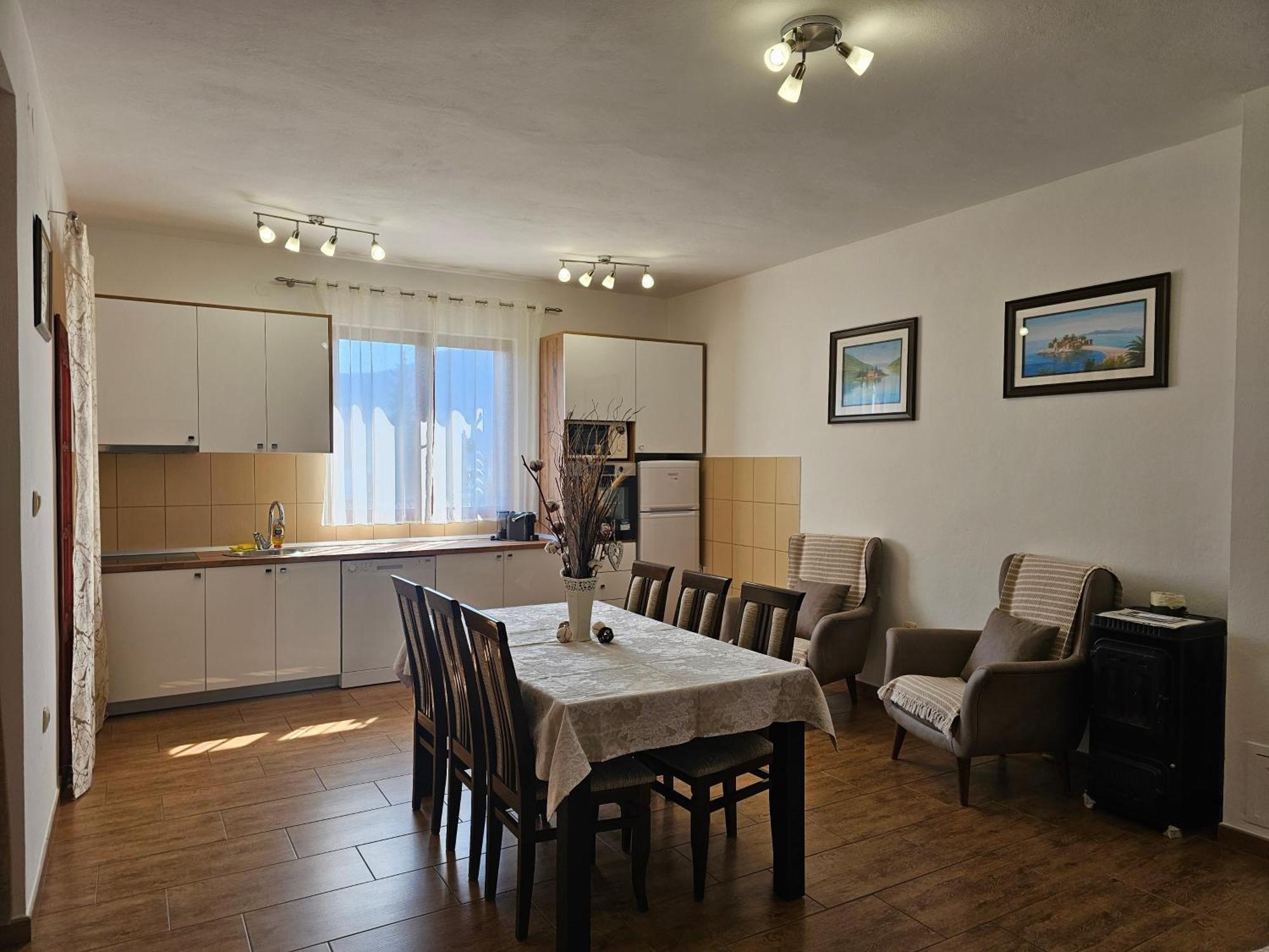 Apartments Nadja Kotor Luaran gambar