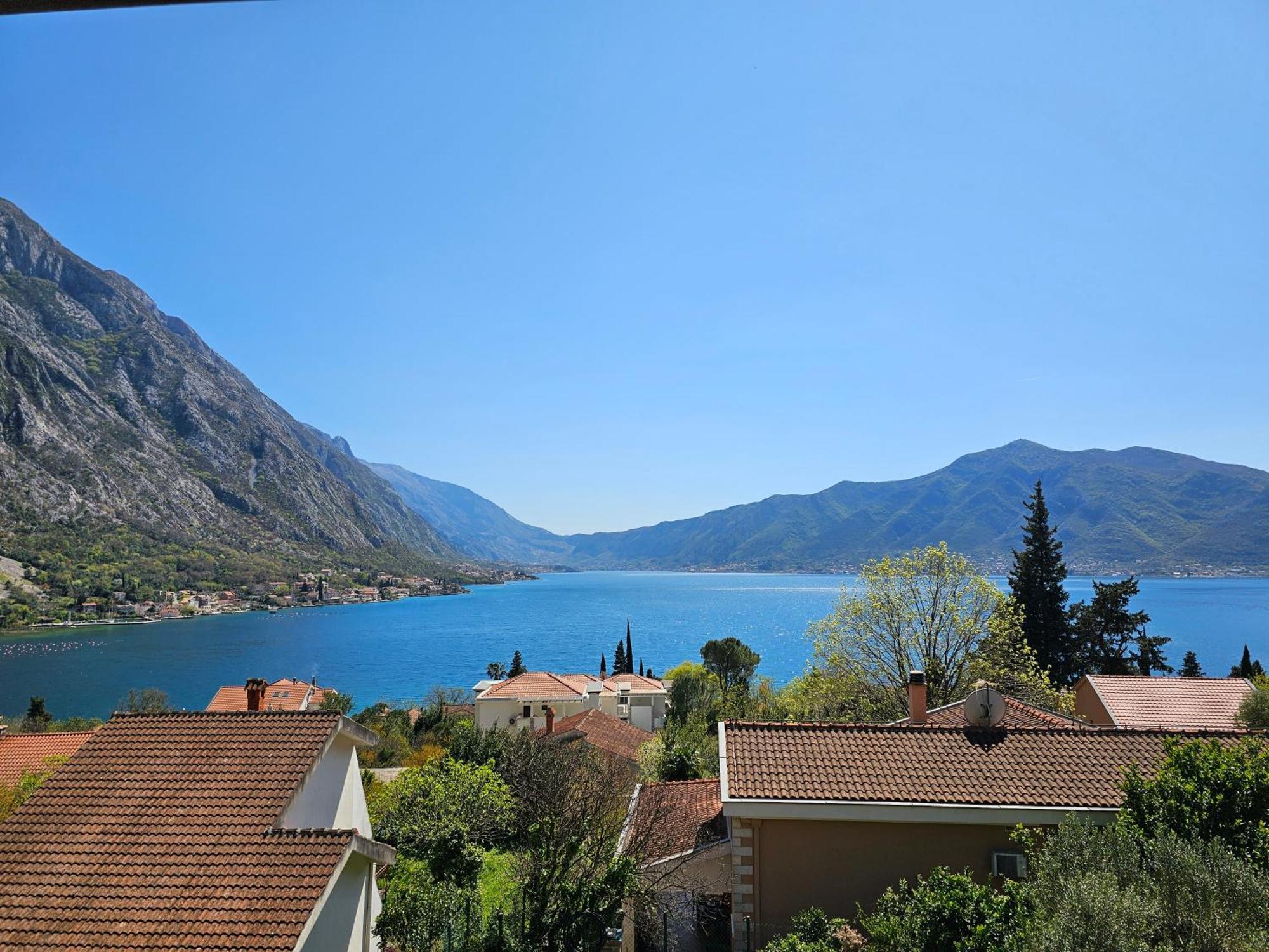 Apartments Nadja Kotor Luaran gambar