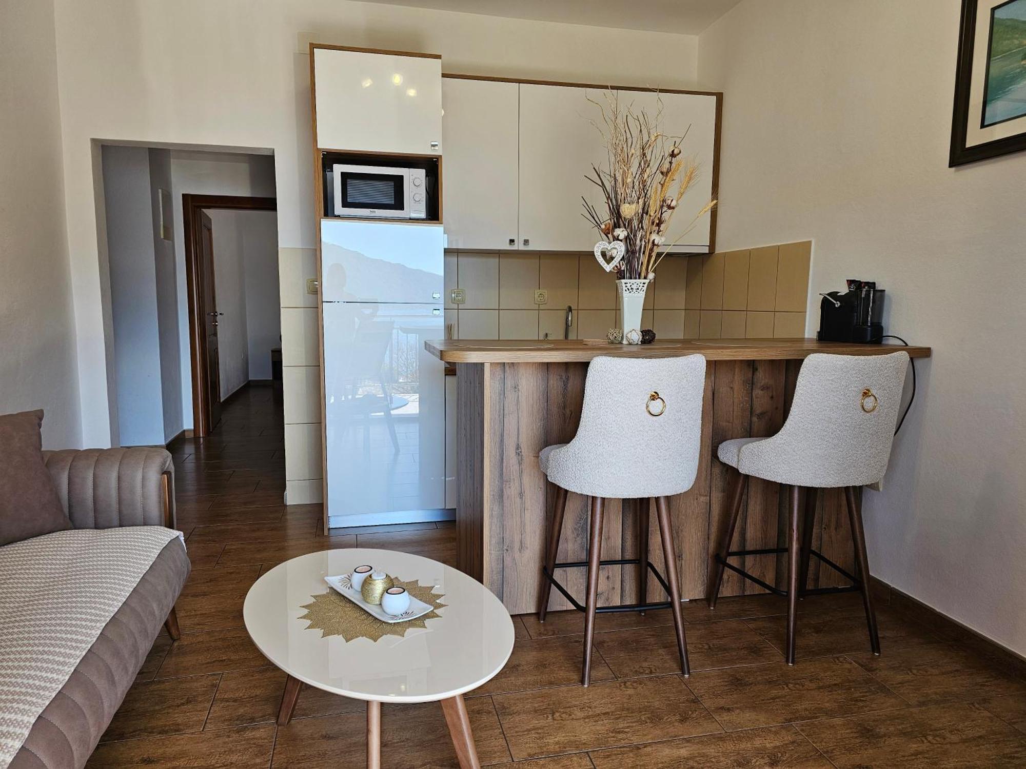Apartments Nadja Kotor Luaran gambar